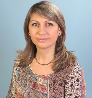 Воспитатель высшей категории Старостина Людмила Ивановна Воспитатель высшей категории Старостина Людмила Ивановна